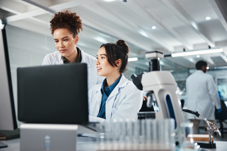 Biomarker Discovery and Validation in Drug Trials